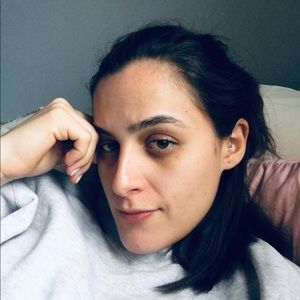 Meet your Posher, Gabriela